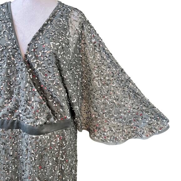 NWT Elegant Silver Sequin Kimono-Sleeve Cocktail Formal Evening Gown 3X 24 - Picture 4 of 10
